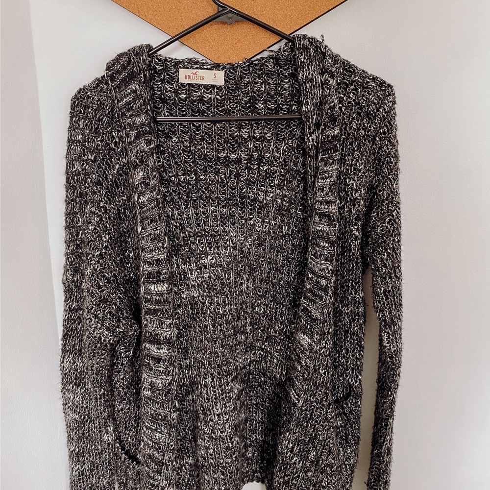 Hollister Hooded black and white cardigan